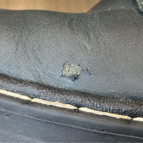 Roots Tuff Boots, Size 10 - Picture 3 of 7